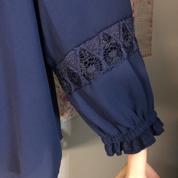 Women’s Navy Blue Dressy Blouse with Lace Inserts XS - Picture 3 of 5